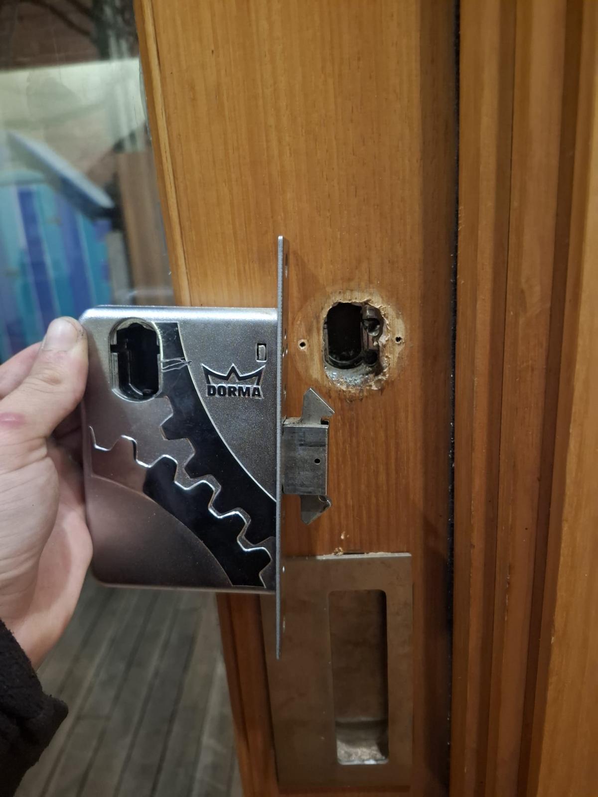 Dorma mortice lock repaired on a Remuera timber door