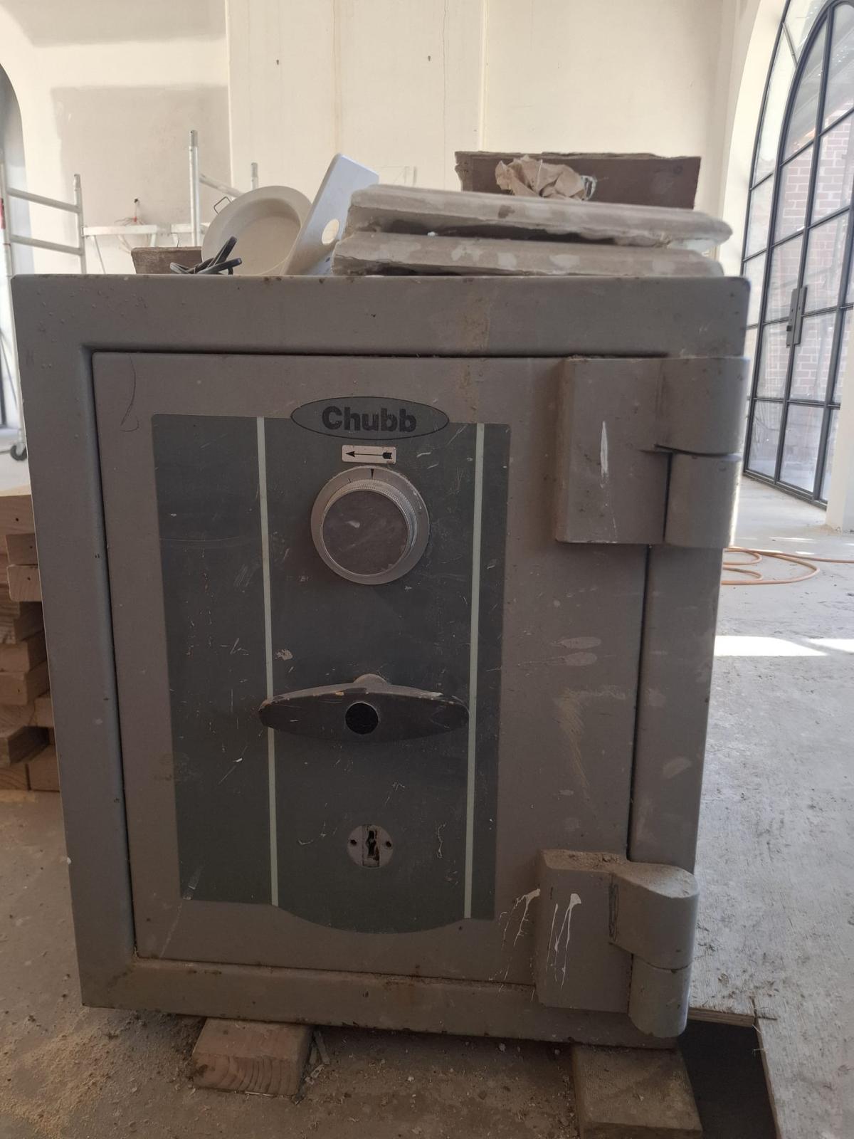 Chubb safe opened at an East Tamaki worksite