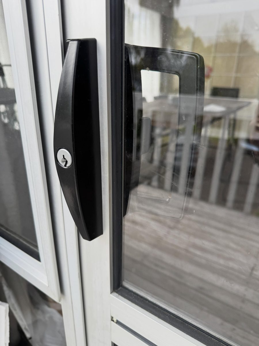 Sliding door handle and lock installation in Takapuna